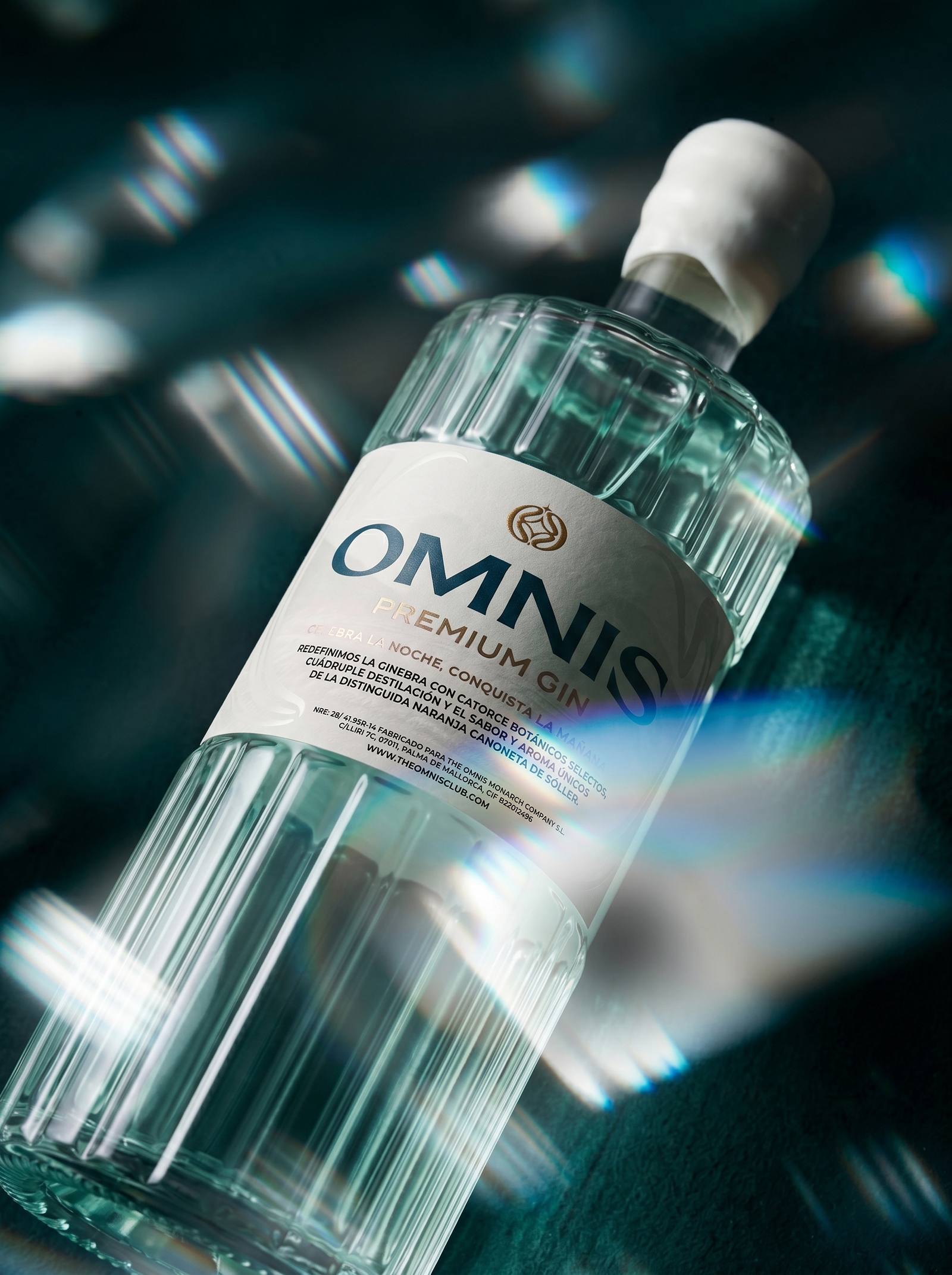 Botella OMNIS Premium Gin